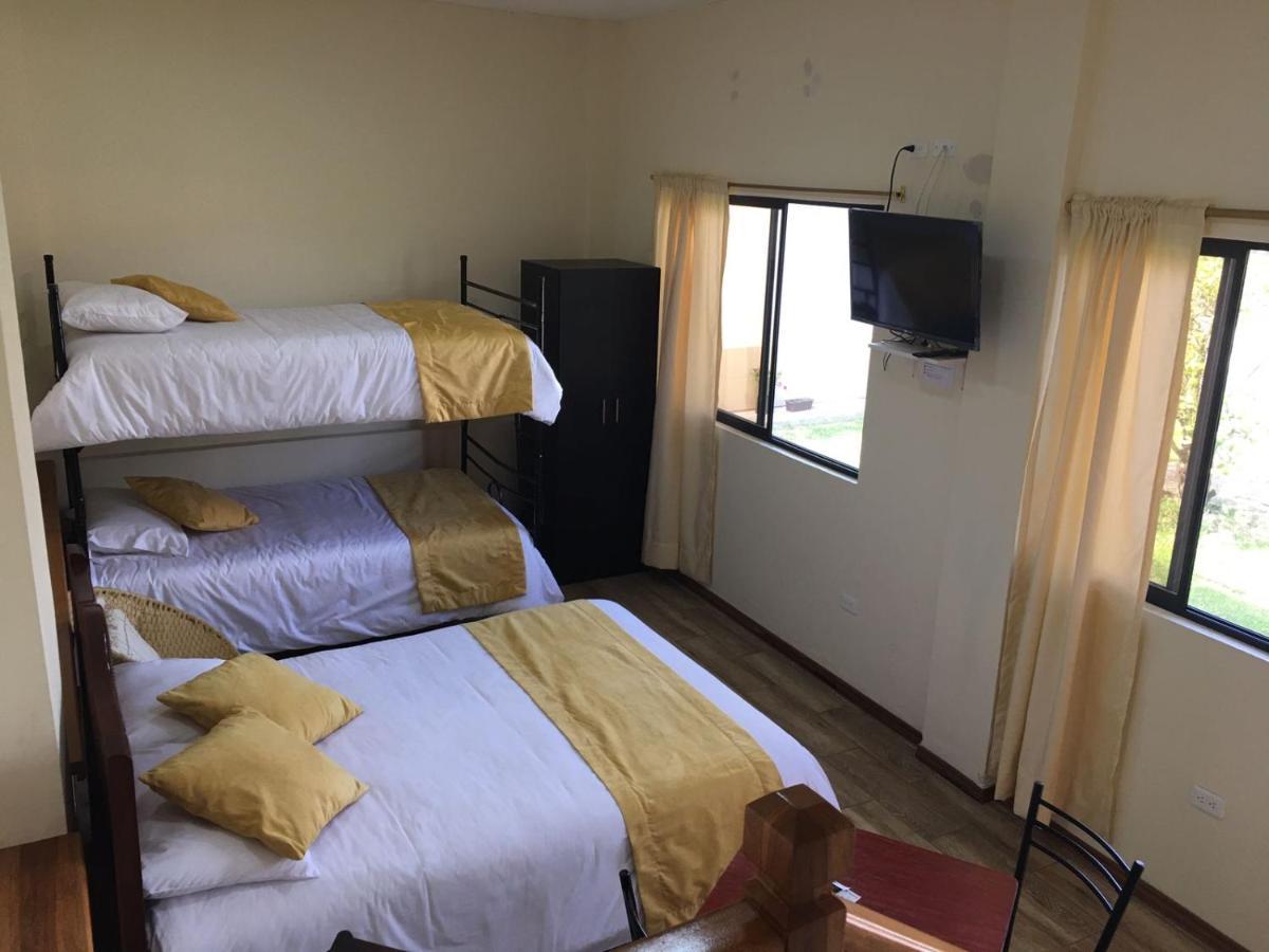 Tababela Airport B&B Extérieur photo