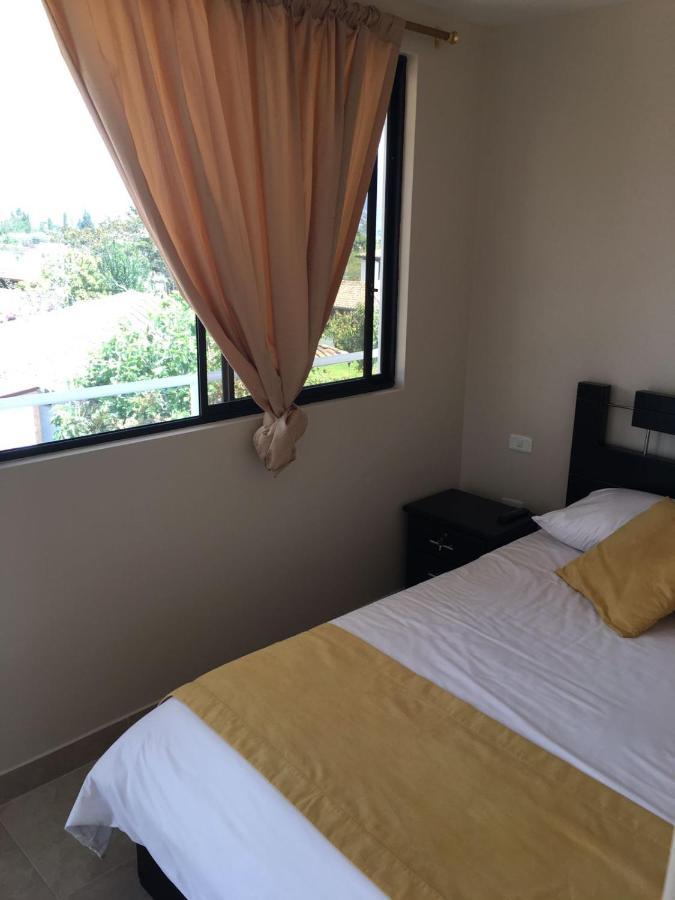 Tababela Airport B&B Extérieur photo