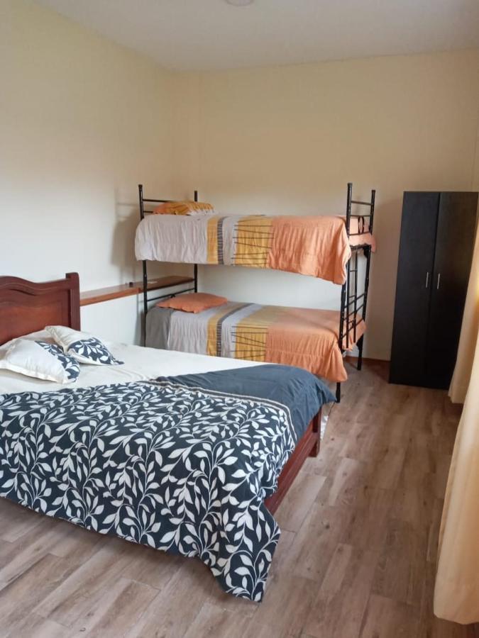 Tababela Airport B&B Extérieur photo
